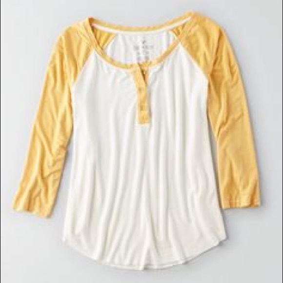 American Eagle Outfitters Tops - American Eagle baseball tee